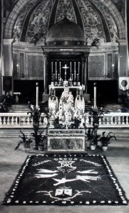 Foto storica dell'altare della Basilica di San Pancrazio a Roma